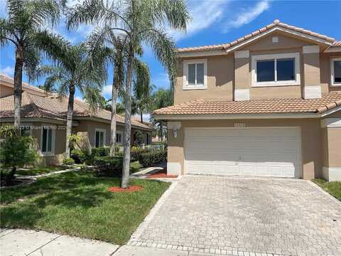 12Th, PEMBROKE PINES, FL 33027