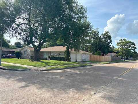 Brown, DEER PARK, TX 77536