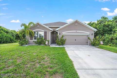 Tracy, SEBASTIAN, FL 32958