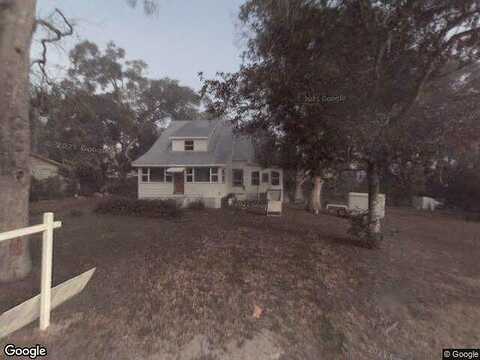 Anita, DELAND, FL 32724