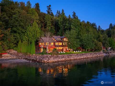 Silven, BAINBRIDGE ISLAND, WA 98110