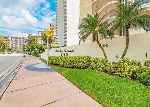 Ocean, HALLANDALE BEACH, FL 33009