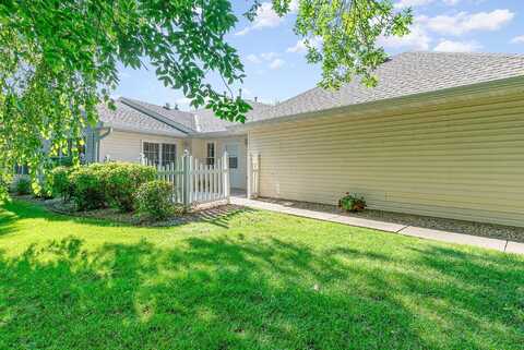 Blackhawk, INVER GROVE HEIGHTS, MN 55077