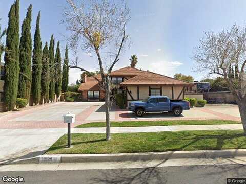 Golfers, PALMDALE, CA 93551