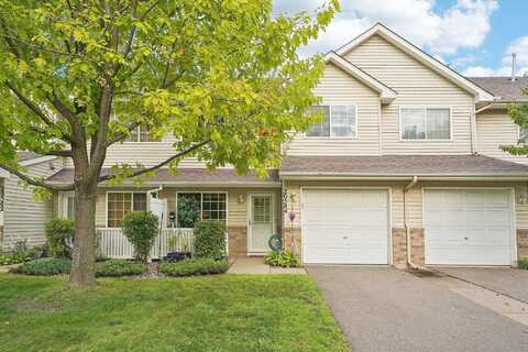 Erin, FARMINGTON, MN 55024