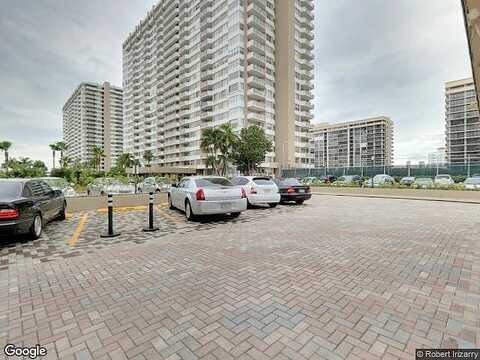 Ocean, HALLANDALE BEACH, FL 33009