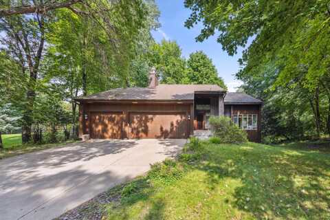 Estates, BURNSVILLE, MN 55306