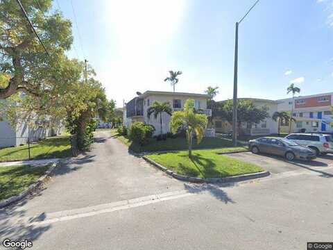 169Th, NORTH MIAMI BEACH, FL 33162