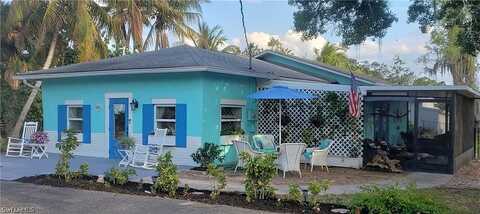 Barrett, NAPLES, FL 34112