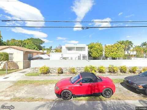 Sw 17Th St, Miami, FL 33145