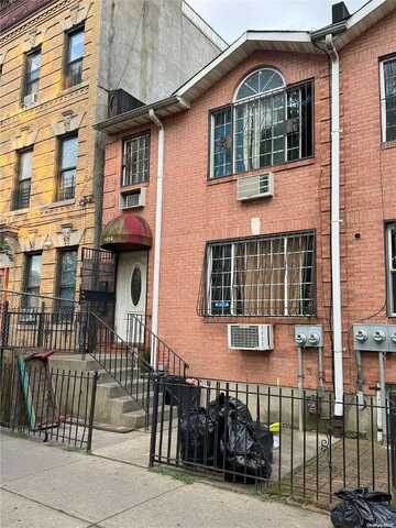 Putnam, BROOKLYN, NY 11237