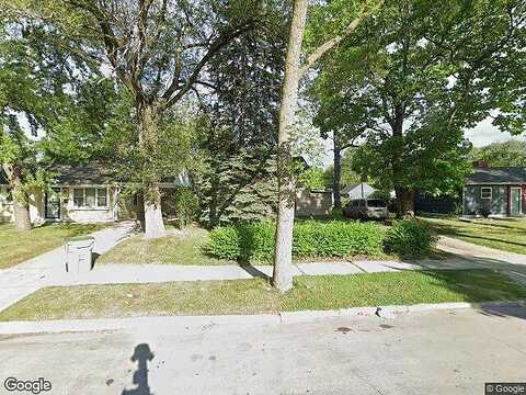 40Th, MILWAUKEE, WI 53209