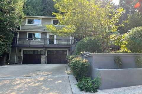 122Nd, BELLEVUE, WA 98005