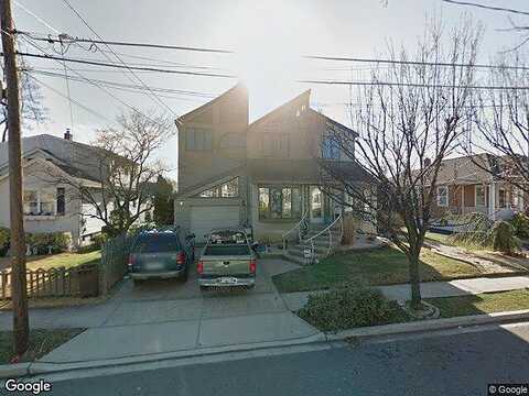 Clarendon, BELLMORE, NY 11710