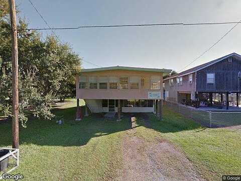 Elm, GRAND ISLE, LA 70358