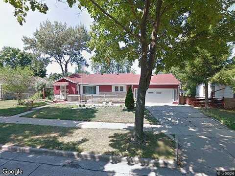 71St, MILWAUKEE, WI 53218