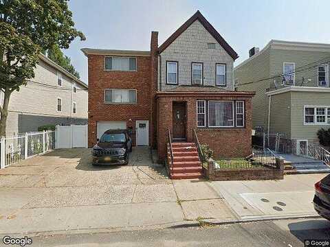 104Th, OZONE PARK, NY 11416