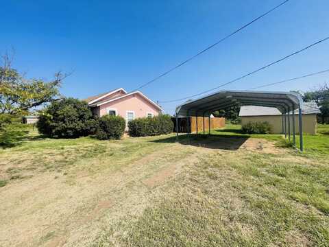 202 Short Street, Hedley, TX 79237