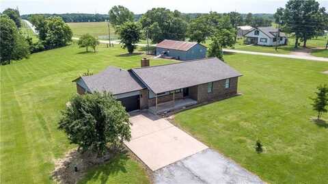 598 Brush Creek RD, Springdale, AR 72762