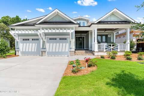 3840 Reserve Club Drive, Southport, NC 28461