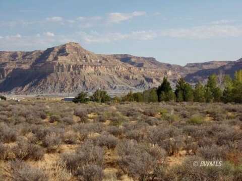 1035 S Victory Way, Big Water, UT 84741