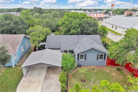 610 W George, Sinton, TX 78387