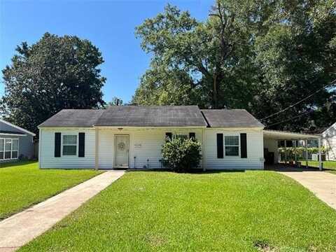 2008 SHIRLEY PARK Place, Alexandria, LA 71301