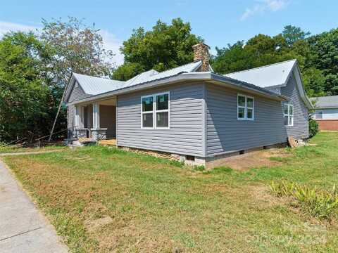 290 Killian Street, Waynesville, NC 28786