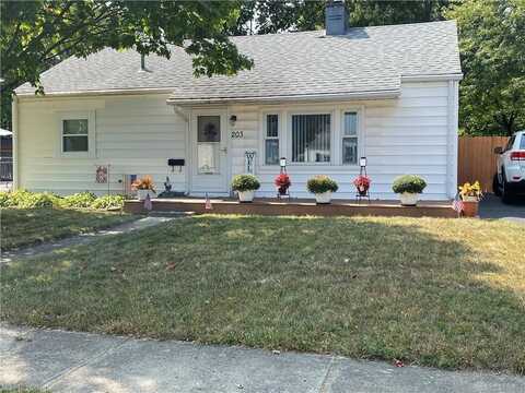 203 Forestwood Avenue, Vandalia, OH 45377