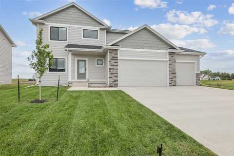 135 NW Ashley Court, Waukee, IA 50263