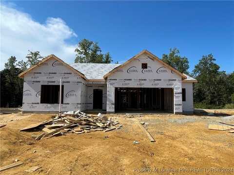 102 Ironbark Drive, Raeford, NC 28376