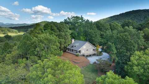 210 Patton Valley Farms Rd, Franklin, NC 28734