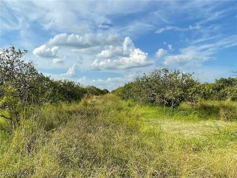 5th + 6th Road, Labelle, FL 33935