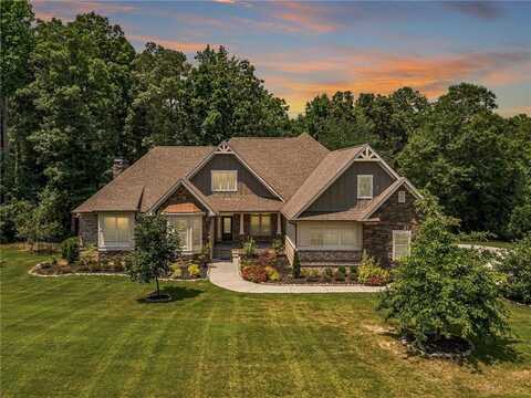 1586 Holly Ridge Drive, Loganville, GA 30052