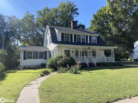 609 Highland Avenue, Red Oak, IA 51566