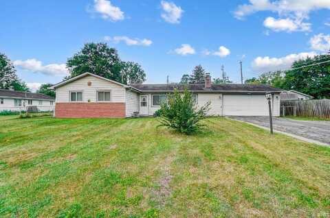 6917 Riverton Drive, Fort Wayne, IN 46825