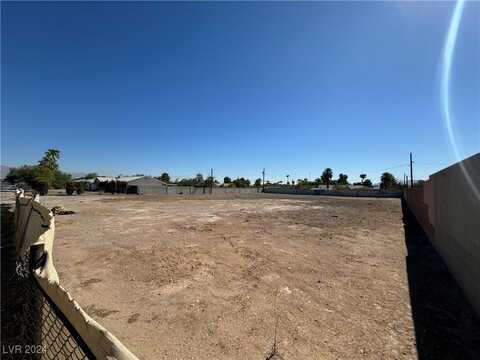 1210 N Tonopah Drive, Las Vegas, NV 89106