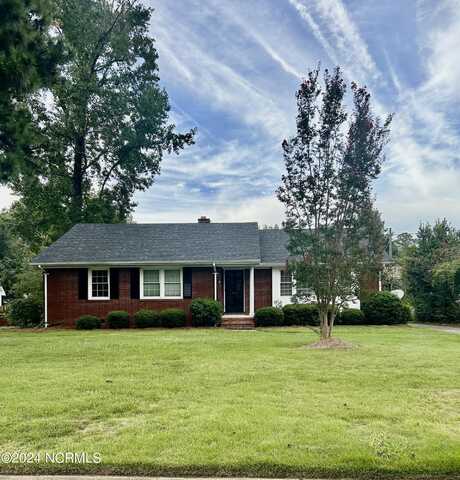 1107 Meadowood Drive, Kinston, NC 28501