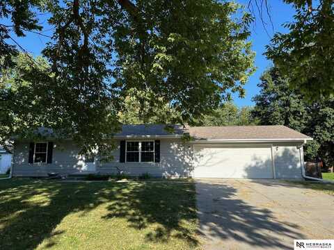 710 Maple Street, Friend, NE 68359