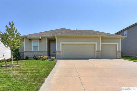 8903 S 169th Street, Omaha, NE 68136