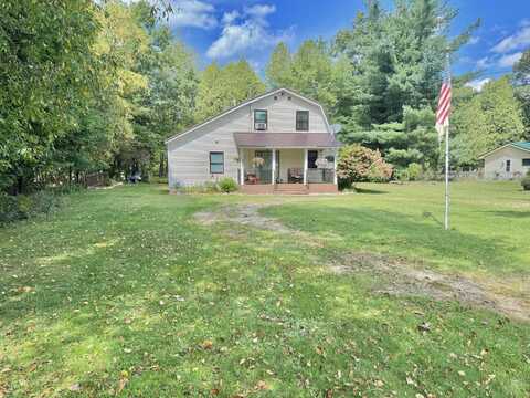 20526 Indian Drive, Paris, MI 49338