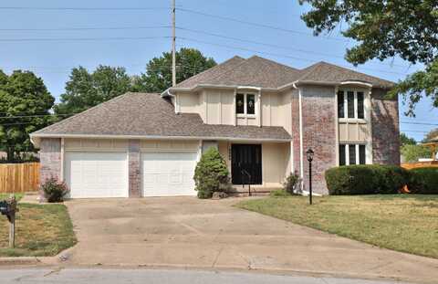 2465 E Meadow Drive, Springfield, MO 65804