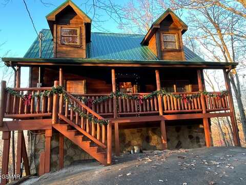 1933 Orchard Drive, Sevierville, TN 37876