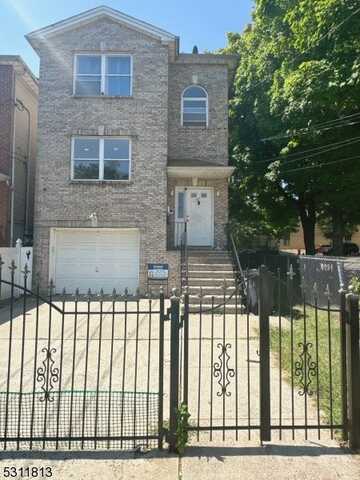 47 Chadwick Ave, Newark, NJ 07108