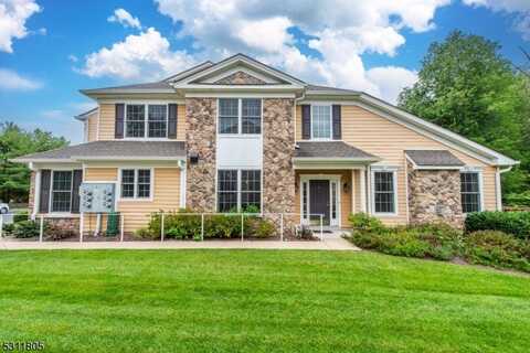 14 Kelley Ln, Whippany, NJ 07054