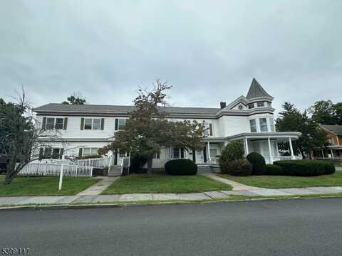 326 Washington St, Hackettstown, NJ 07840