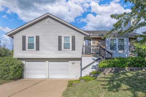 1104 NE Green Street, Lees Summit, MO 64086