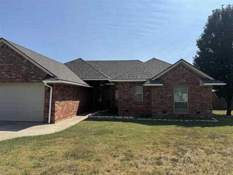 20 NE Summerwood Dr, Elgin, OK 73538