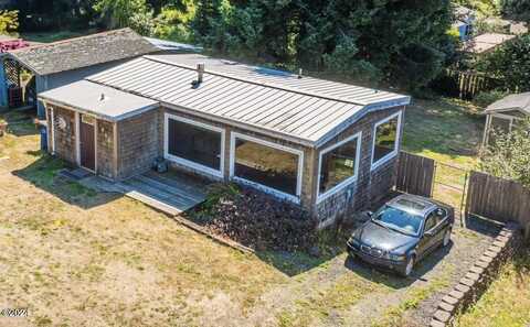 312 N Vista, Otis, OR 97368