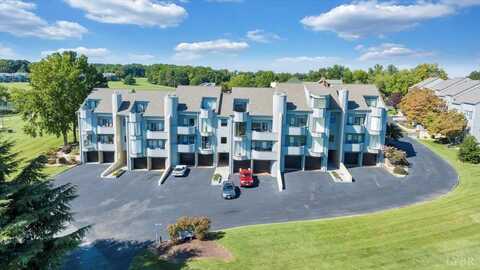 25 Clubhouse Tower Circle, Moneta, VA 24121